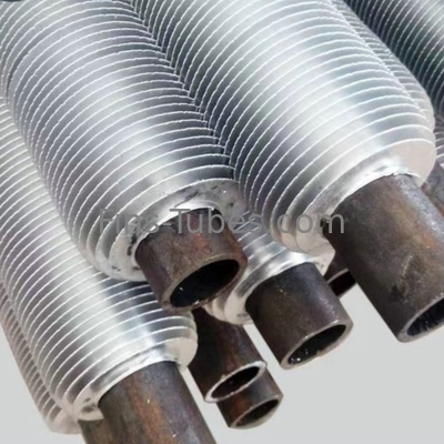 Industriële apparatuur warmteafvoerpijp spiraalvormige metaalcomposite met hoge frequentie gelaste vinnenpijp broeikasstroming