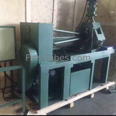 DELLOK Extrudeerde Fin Tube Machine Temperatuurvermogen 220V/380V Low Noise Touch Screen Interface